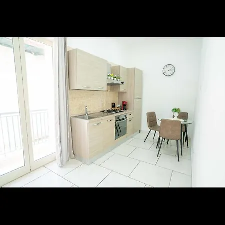 Penthouse דירה